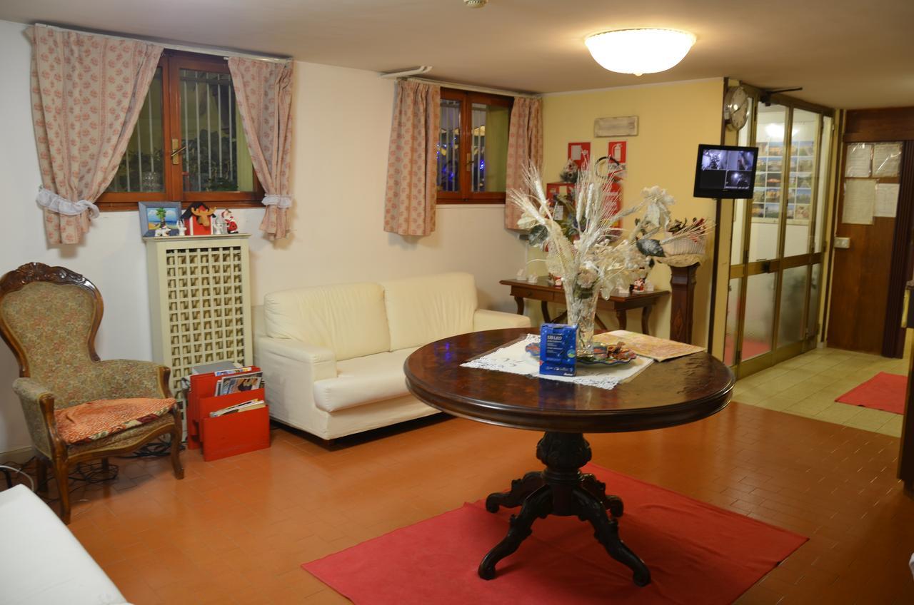 Hotel Arcella 2*