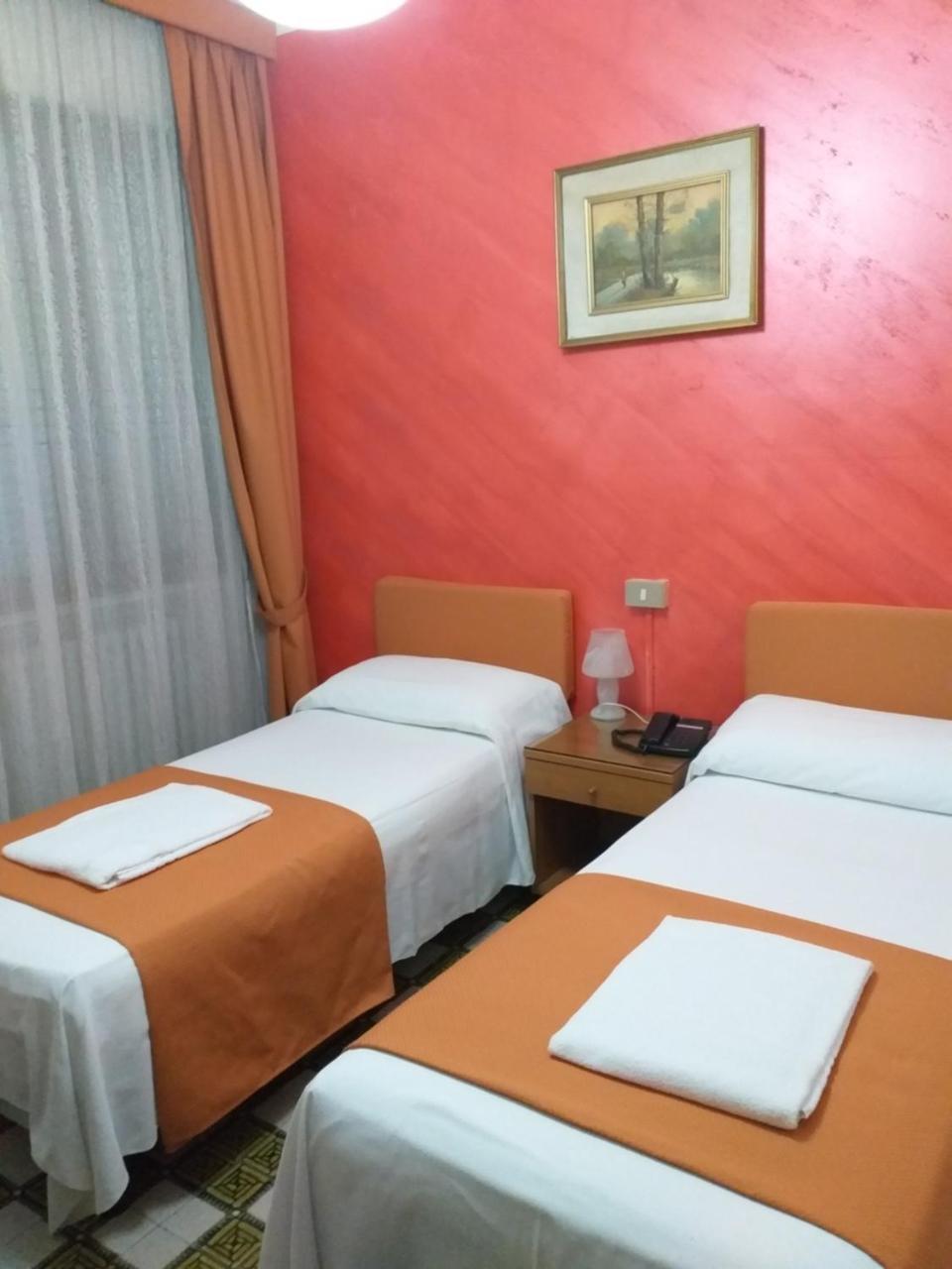Arcella Hotel 2*